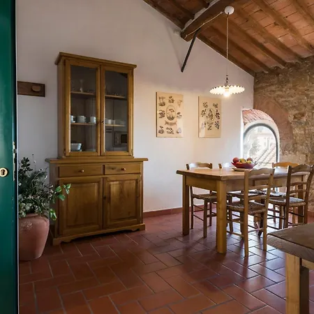 Il Chiostro Appartamenti & Suites Suvereto Exterior photo