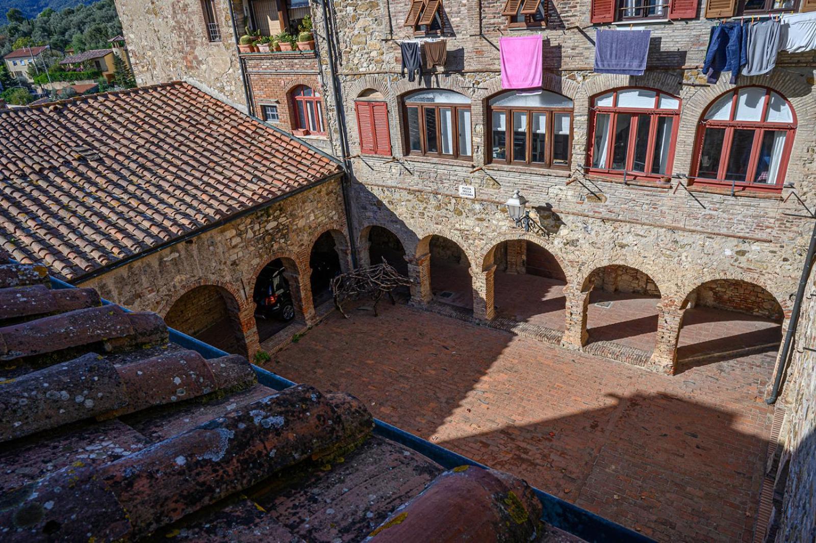 Apartment Il Chiostro & *